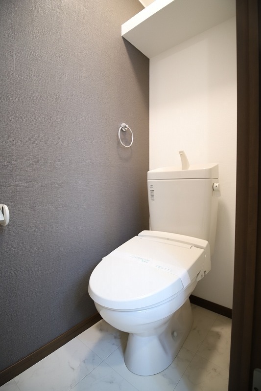 トイレ　別号室イメージ