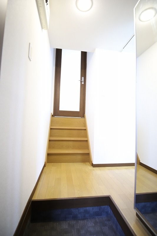 玄関　別号室イメージ