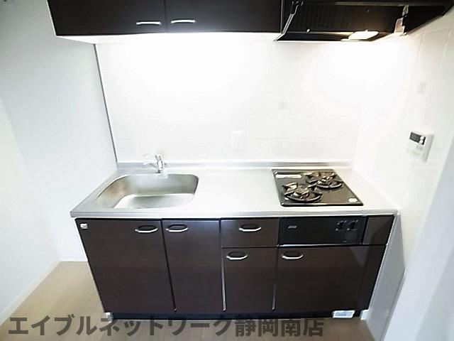 キッチン　お料理しやすいキッチンです