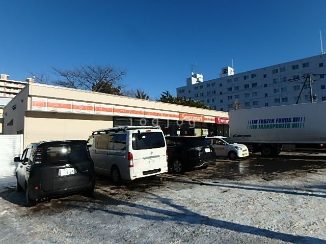 コンビニ　セイコーマート栄通2丁目店（コンビニ）まで213m