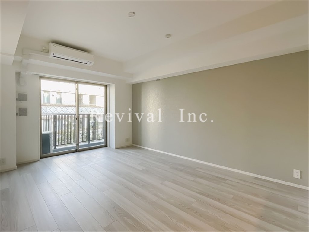 居室・リビング　ゆったりとしたリビングでございます