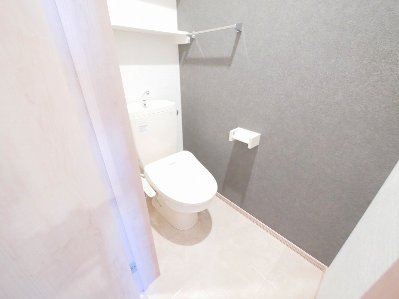 トイレ　※別号室参考写真