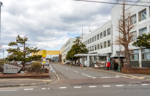 役所　恵庭市役所（役所）まで1053m