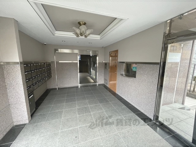 ロビー　ロビー