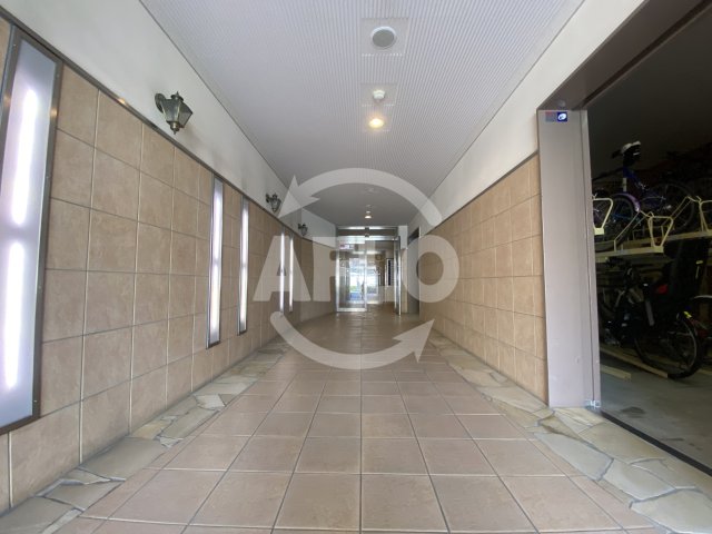 ロビー　ファミール上町台パークサイド　ロビー