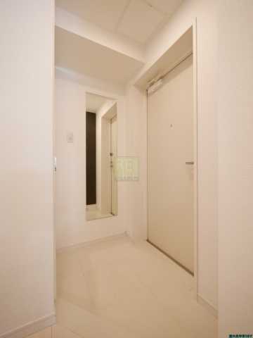 玄関　ガーラ・ステーション新宿牛込柳町