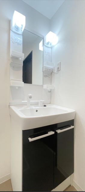 洗面設備　同仕様