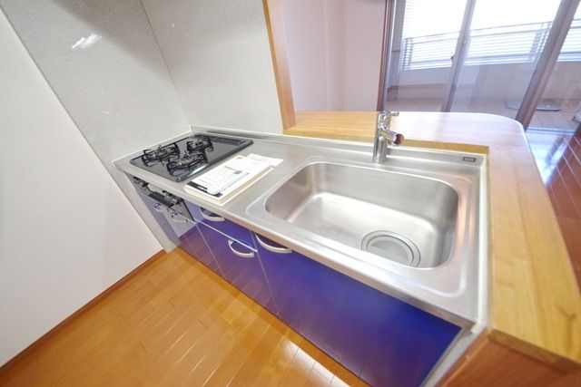 キッチン　タウンハウジング府中店まで