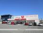 ドラックストア　くすりのレディ八万店（ドラッグストア）まで970m