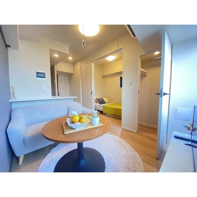 居室・リビング　※家具・家電の備え付けはありません