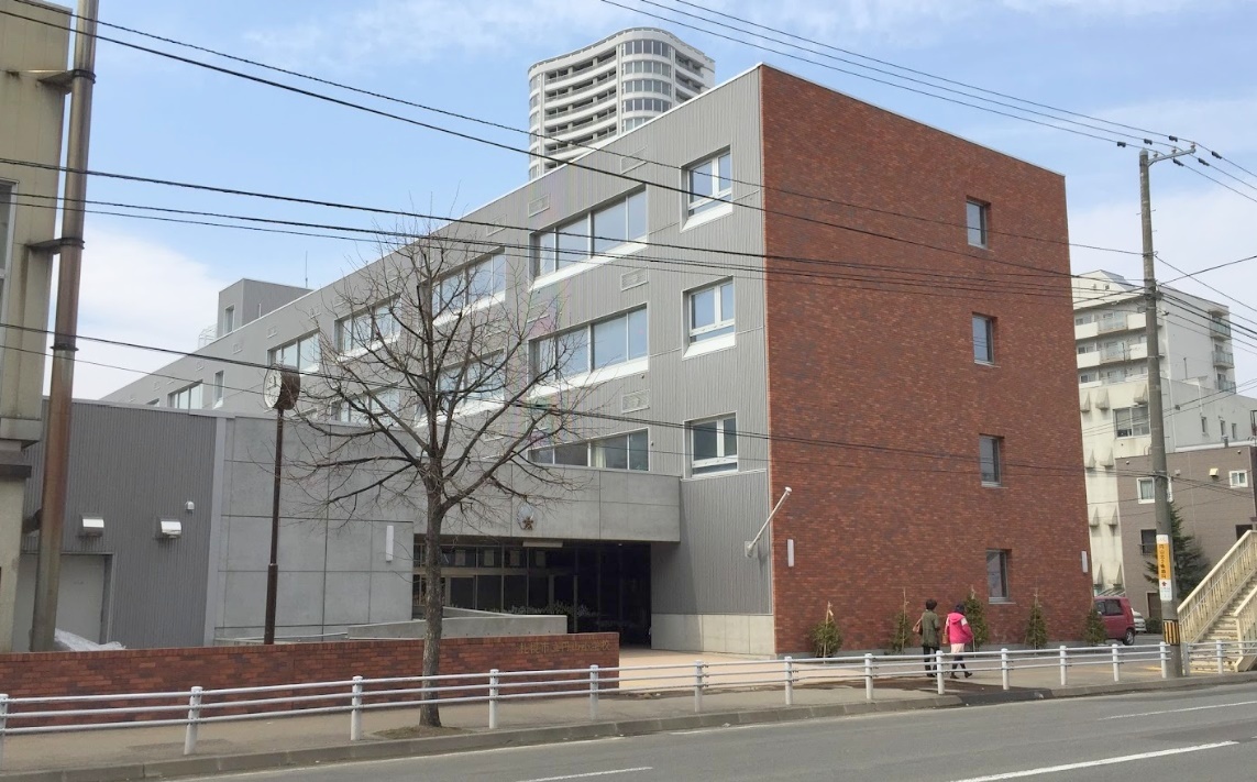 小学校　札幌市立円山小学校（小学校）まで502m