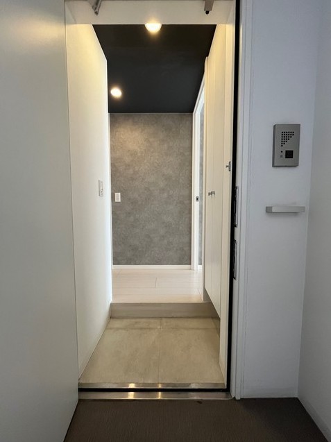 玄関　ゆとりある玄関スペース♪