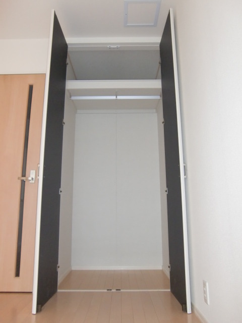 収納　クローゼット