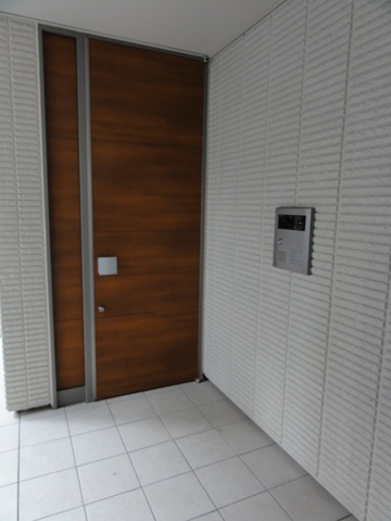 エントランス　オートロック