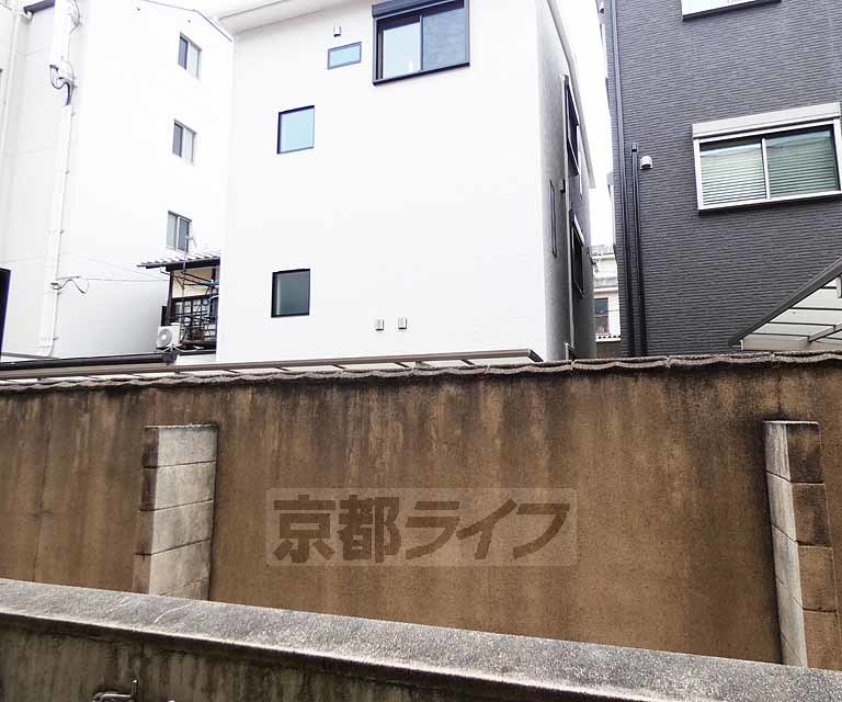 眺望　家具付きでない部屋もあります