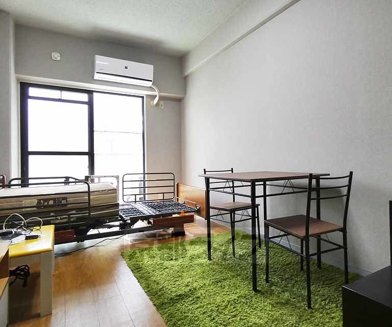 居室・リビング　家具付きでない部屋もあります