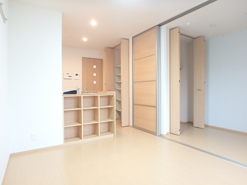 居室・リビング　図面と現状に相違がある場合には現状を優先