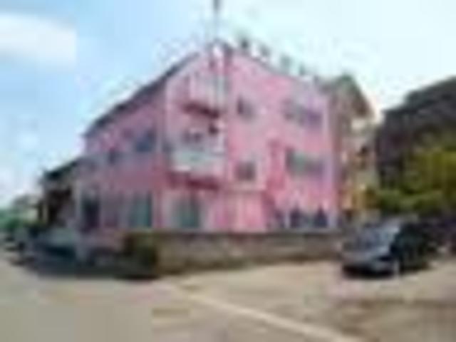 幼稚園・保育園　高見保育園（幼稚園・保育園）まで303m