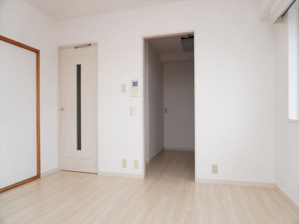 居室・リビング　内装