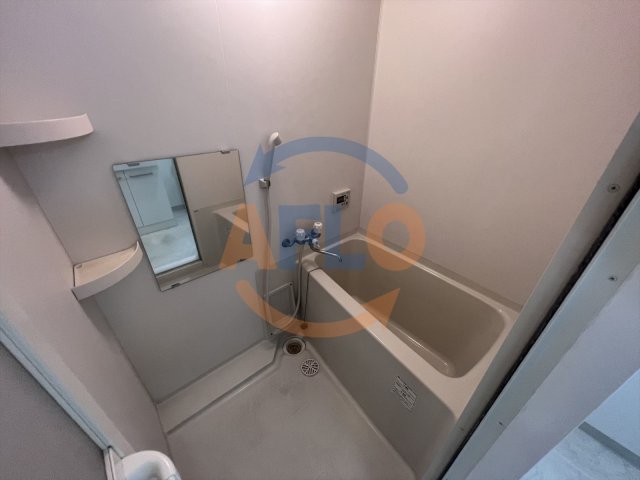 バス・シャワールーム　La CASA新深江　浴室