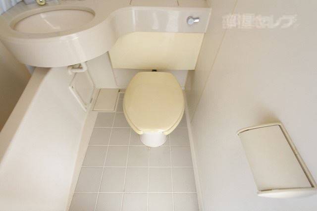 トイレ　※５０６号室の写真です。