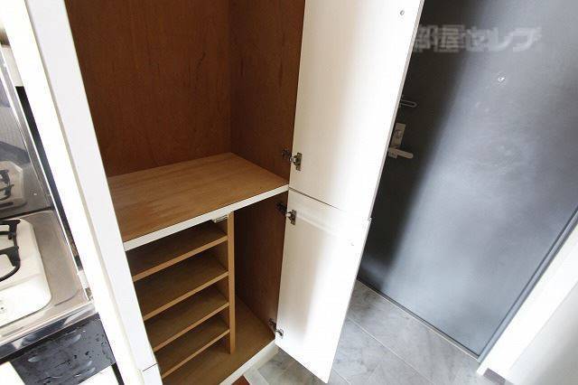 収納　※５０６号室の写真です。