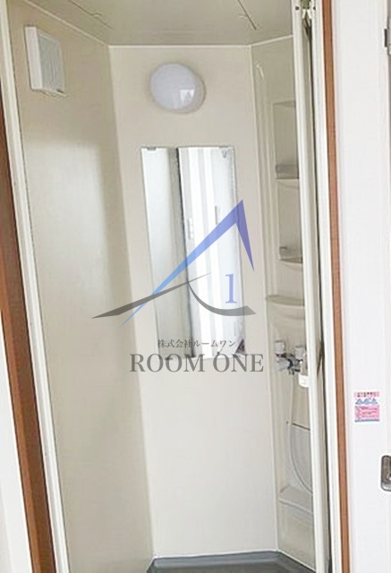 バス・シャワールーム　シャワールームです。