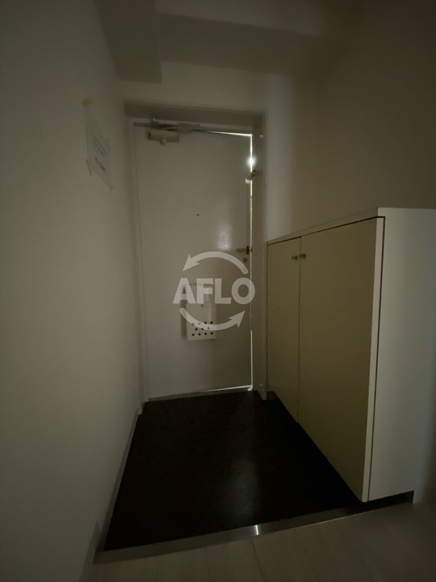 玄関　シャトー南船場　玄関