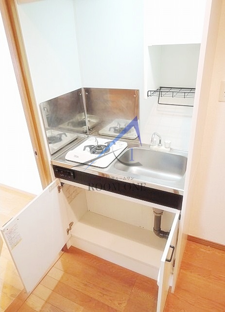 キッチン　キッチンです。