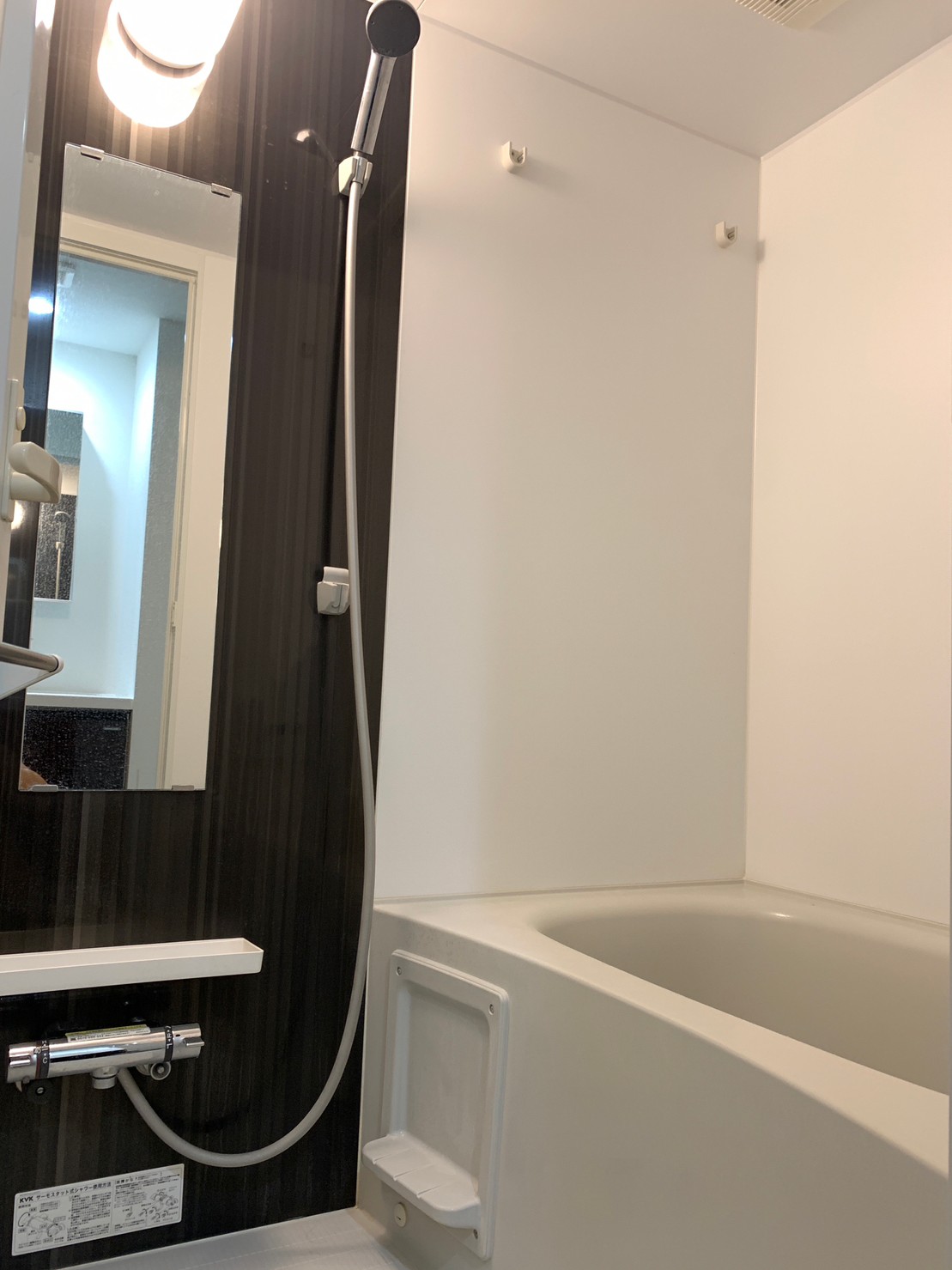バス・シャワールーム　バス
