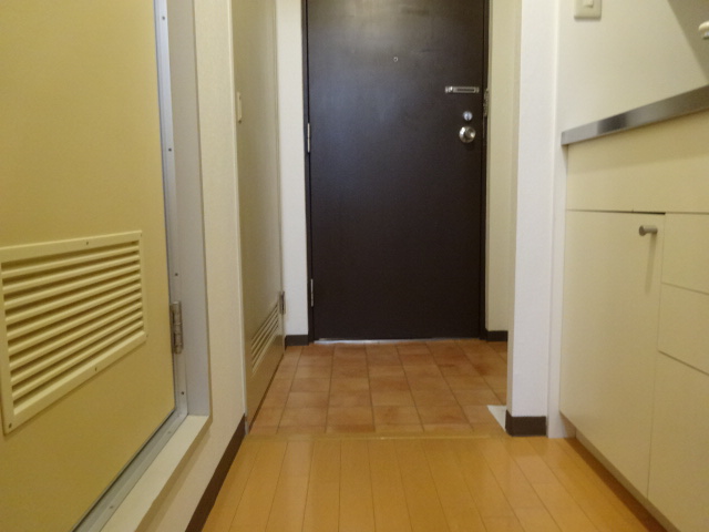 玄関　玄関ショットです