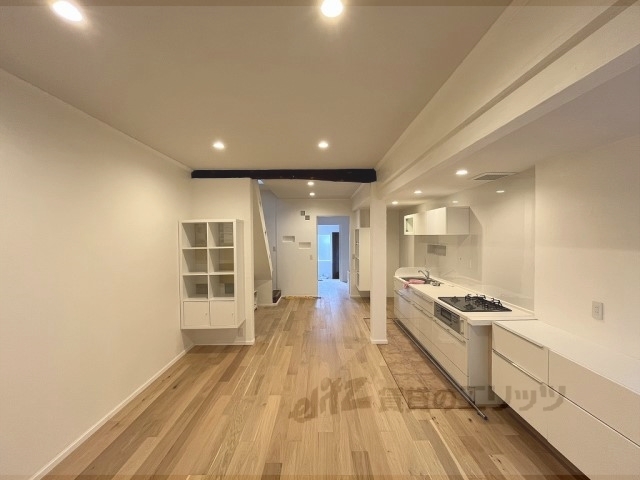 居室・リビング　リビング