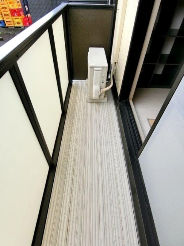 バルコニー　図面と現状に相違がある場合には現状を優先