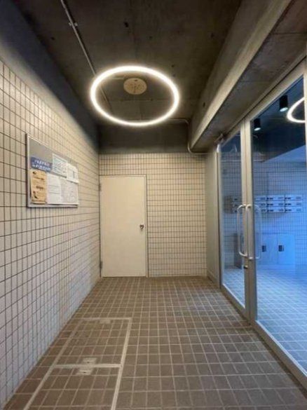 エントランス　エントランス