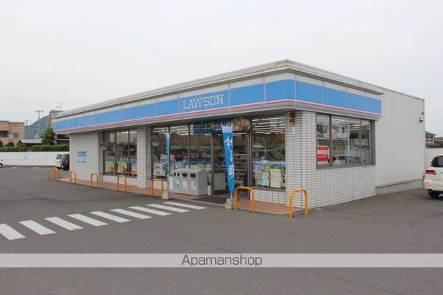 コンビニ　ローソン高松春日町店（コンビニ）まで546m