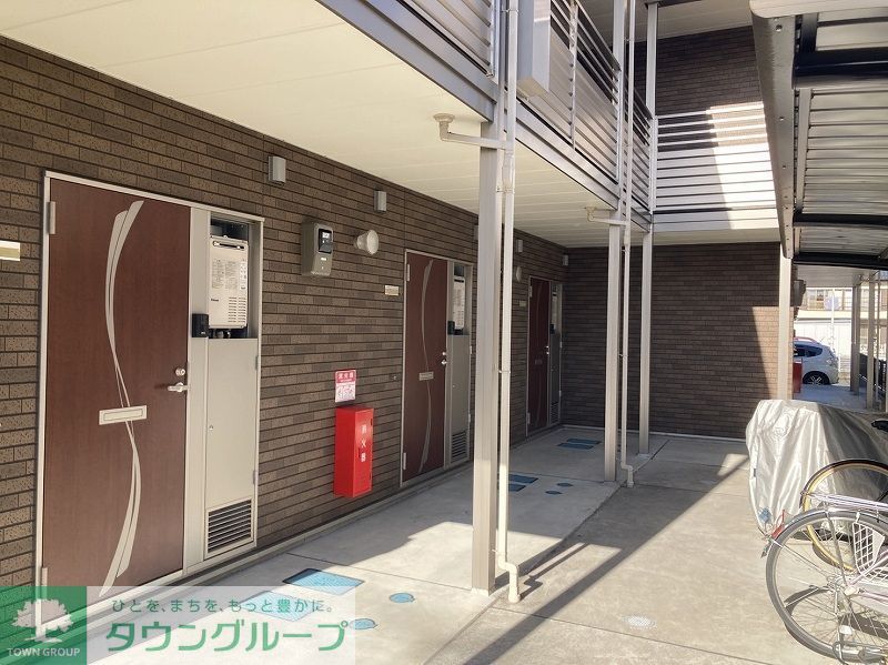 エントランス　エントランス