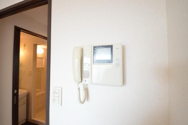 セキュリティ　♪モニターで突然の来訪者を事前にチェック！♪