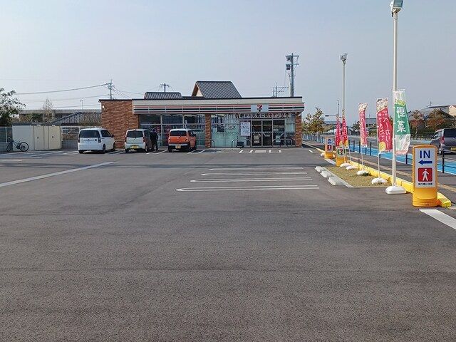 コンビニ　セブンイレブン大村鬼橋町店（コンビニ）まで1213m