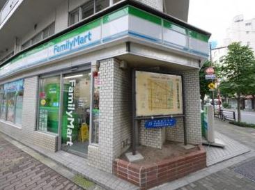 コンビニ　ファミリーマート浅草橋二丁目店（コンビニ）まで89m