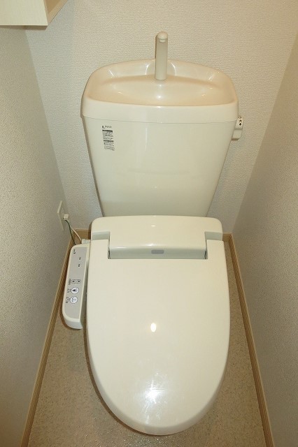 トイレ　図面と現状に相違がある場合には現状を優先
