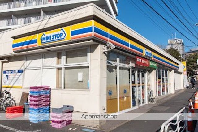 コンビニ　ミニストップ 福通越中島店（コンビニ）まで679m