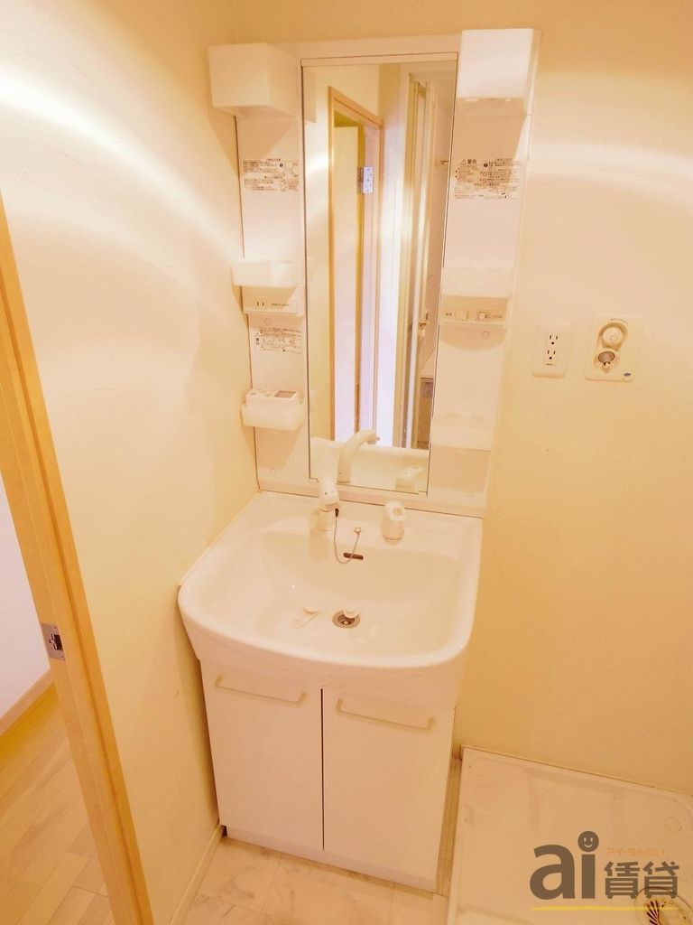 洗面設備　※同仕様写真です