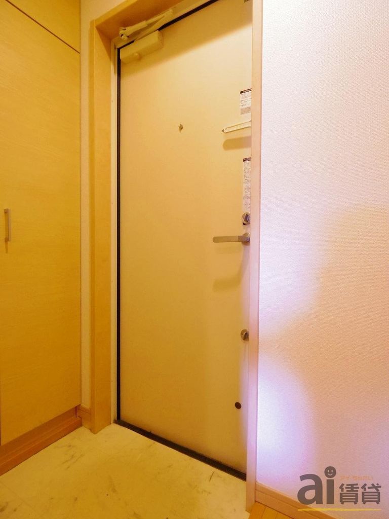 玄関　※同仕様写真です