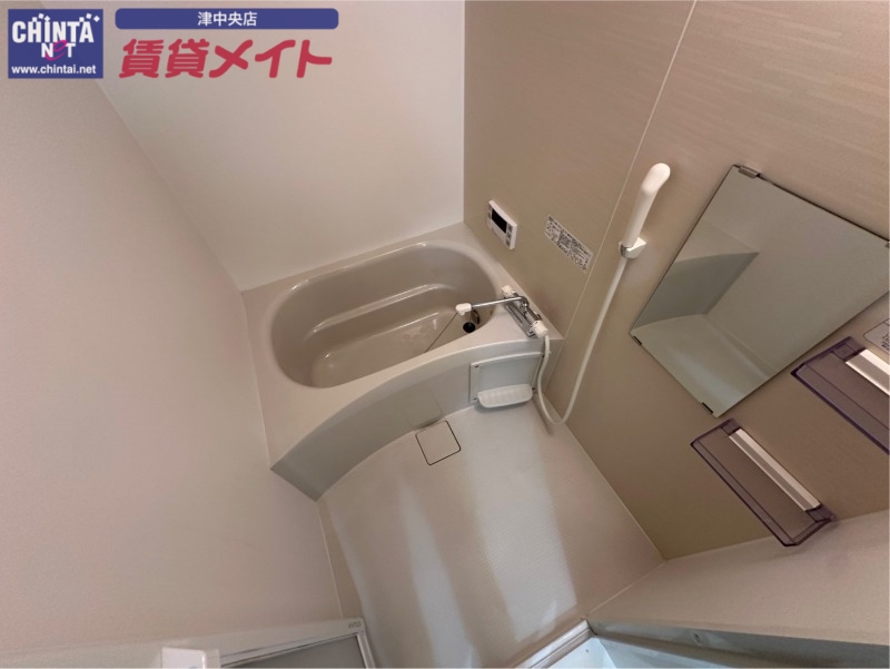 バス・シャワールーム　同型参考写真