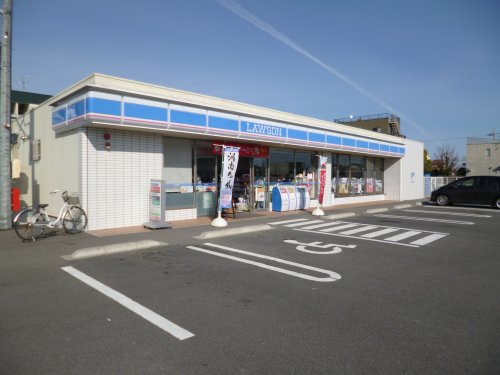 コンビニ　ローソン大治町三本木店（コンビニ）まで583m