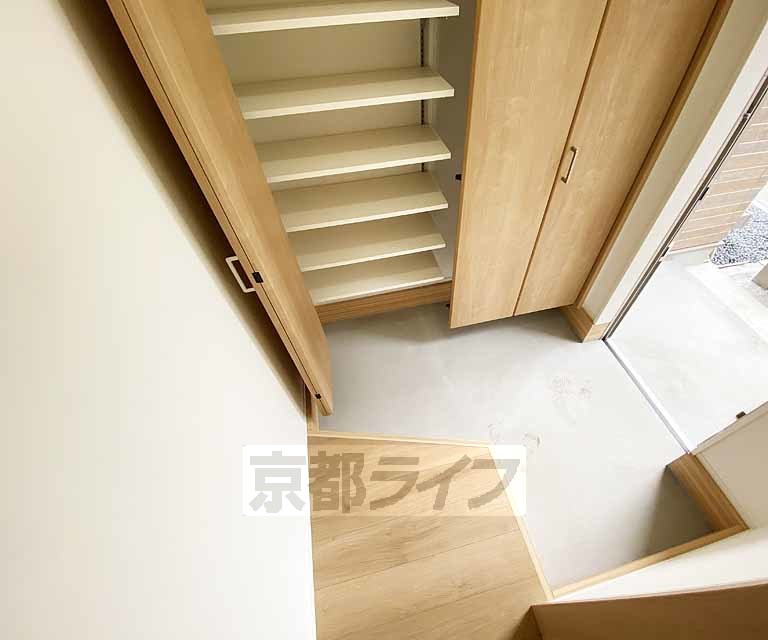 玄関　靴収納付きの玄関