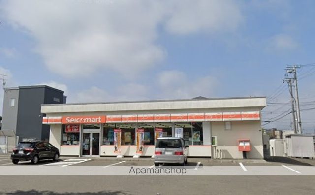 コンビニ　セイコーマート百合が原公園（コンビニ）まで575m