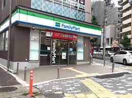 コンビニ　ファミリーマート 山科区役所前店（コンビニ）まで420m