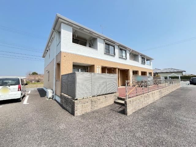 建物外観　外観写真（昼）