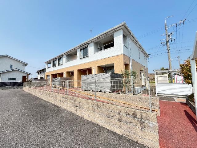 建物外観　外観写真（昼）